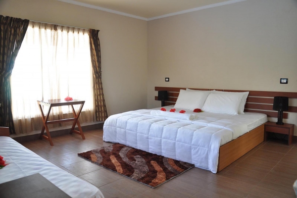Deluxe Triple Room with Sea View
